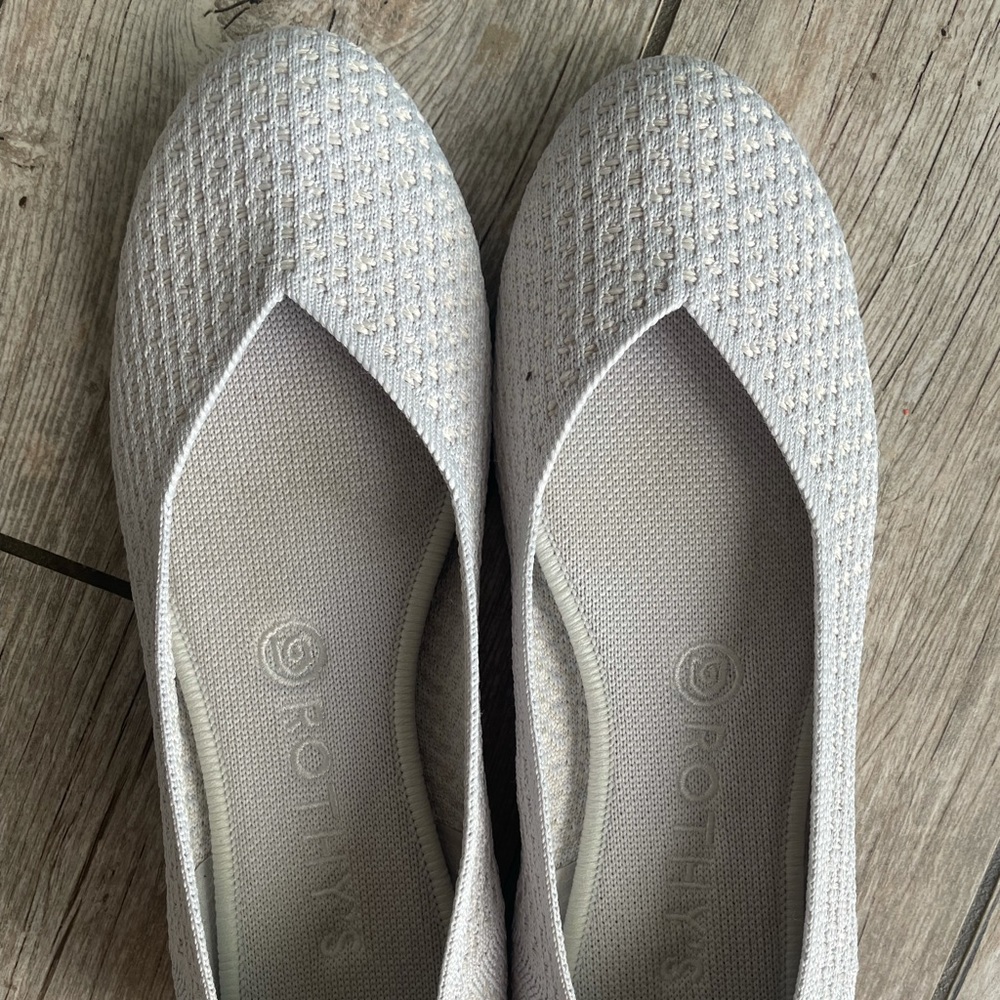 Rothy’s, worn once. Too small so never wore again. Excellent condition.